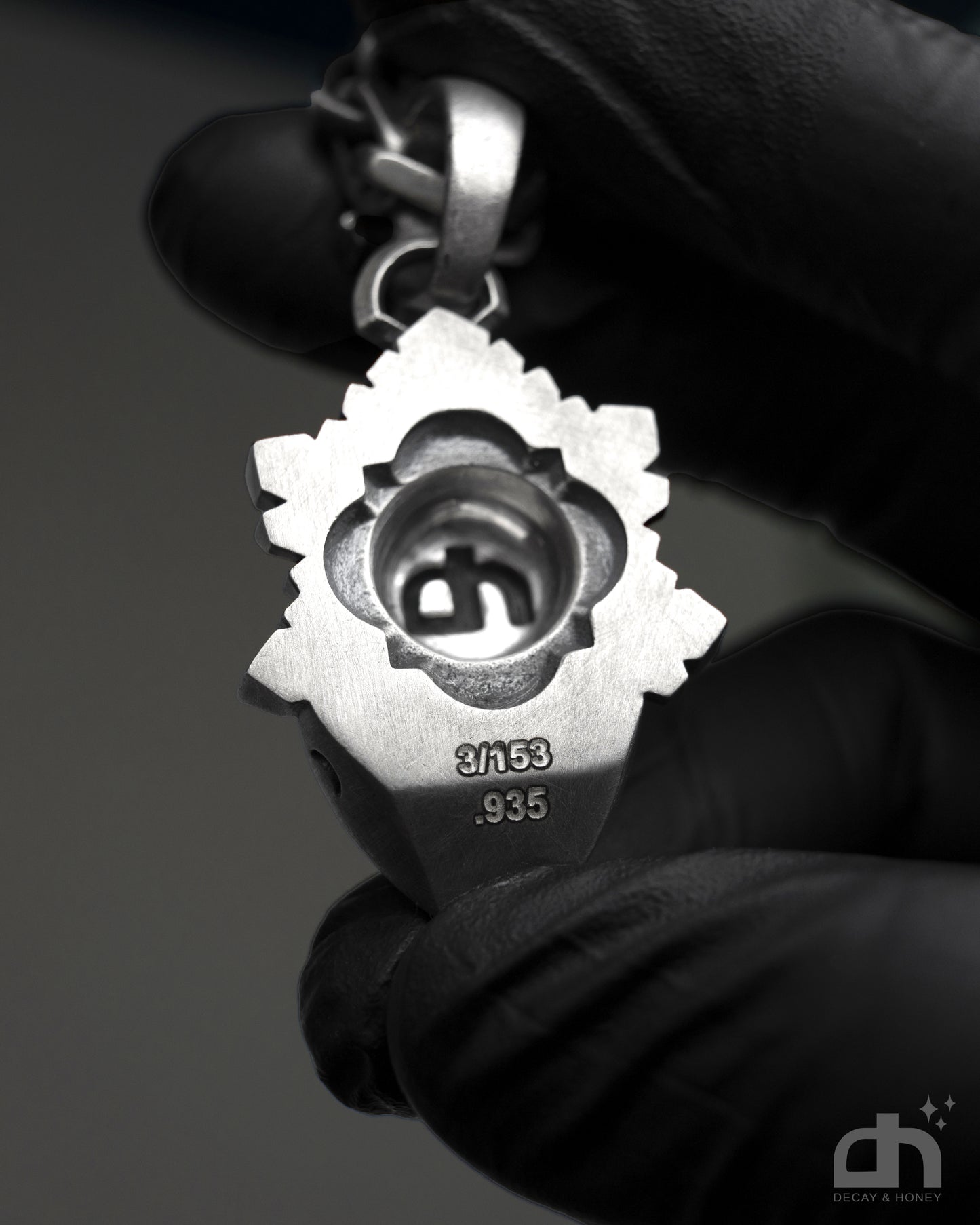 Virgen de Guadalupe Pendant "Black Tear" -Limited Edition 153 Pieces-