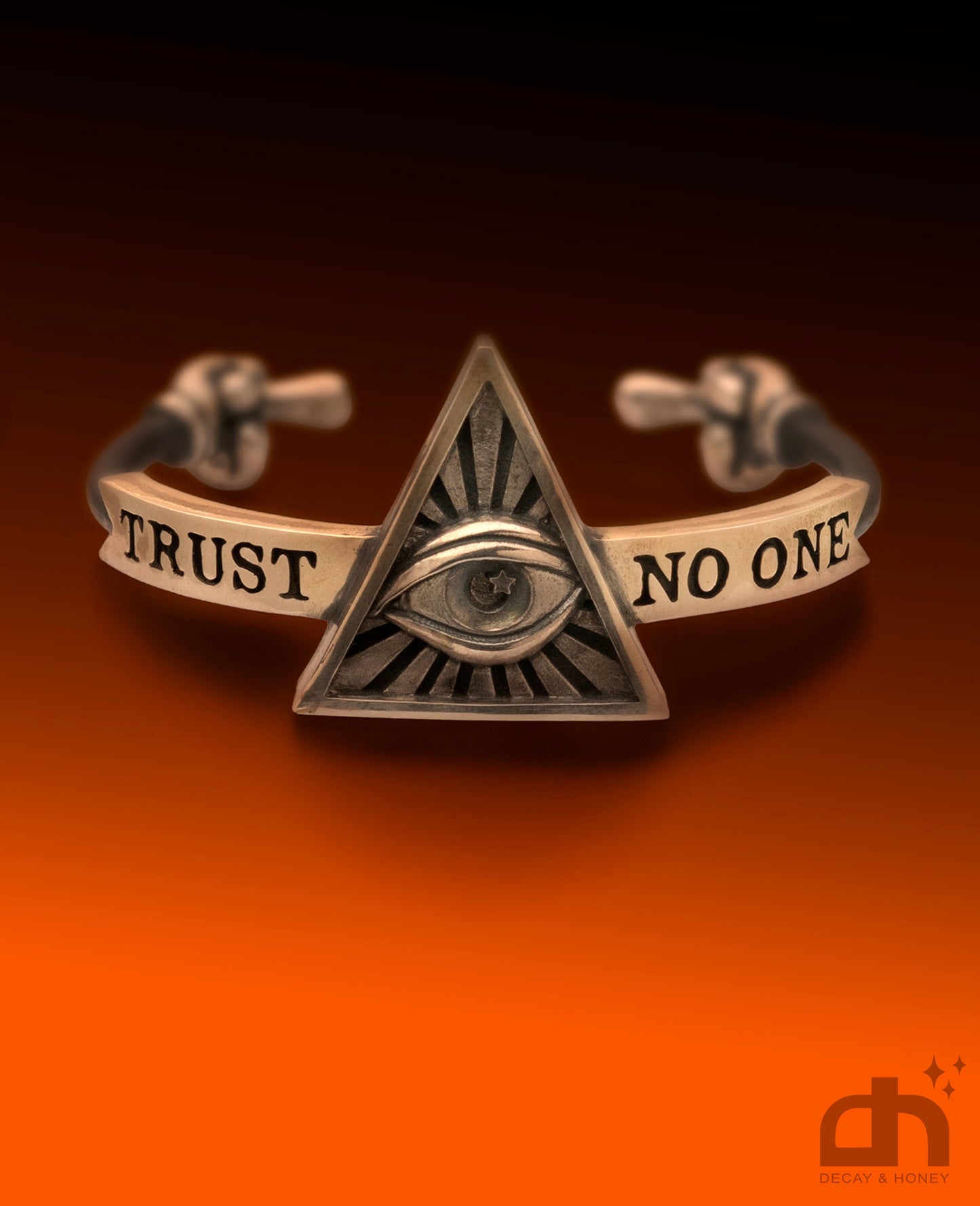 Trust No One -Limited Edition 153 Pieces-